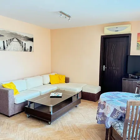 Apartament Stan U Moru